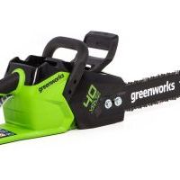 Цепная пила аккумуляторная Greenworks GD40CS18, 40V, 40 см, бесщеточная, до 1,8 КВт, с 1хАКБ 5Ач и Цепная пила аккумуляторная Greenworks GD40CS18, 40V, 40 см, бесщеточная, до 1,8 КВт, с 1хАКБ 5Ач и